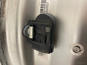 4x100 R16 6,5J ET45 Oxxo Oberon 4 - 10