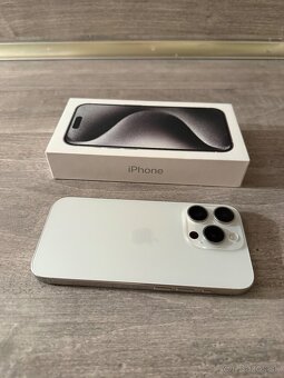 Iphone 15 Pro 512 GB biely ako nový bez škrabancov. - 10