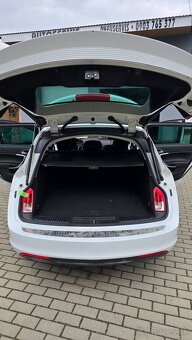 Opel Insignia 2,0 CDTI - 10