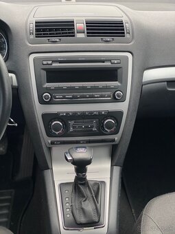 Škoda Octavia 2 facelift 4x4 103kw DSG 2010 - 10