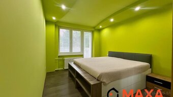 REZERVOVANÉ, Moderný 2-izbový byt so zasklenou loggiou, Seni - 10