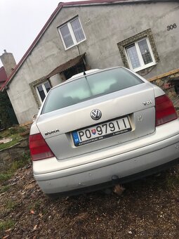W Bora 1.9tdi 85kw 6q na diely v celku - 10