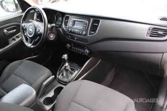Kia Carens 1,7 CRDi 104 kW - 10