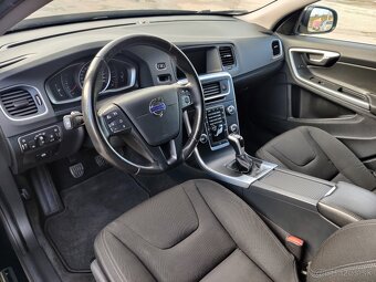 Volvo V60 - 10