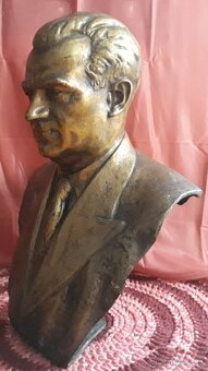 Busta "Klement Gottwald"...Viktor Dobrovolný 1949... - 10