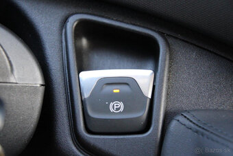 Dodávka Iveco Daily 35S 18HA 8V, 2.3, 129kW, r.v. 2023 AT/8 - 10