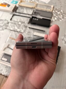 Z Fold 6 - 10