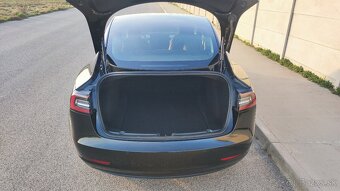 Tesla Model 3 SR+, 61 589 km, 60kWh, nove celorocky, folie - 10