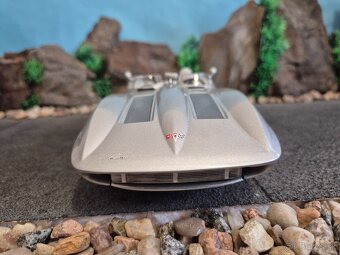 Prodám model 1:18 Chevrolet corvette stingray 1959 Autoart - 10