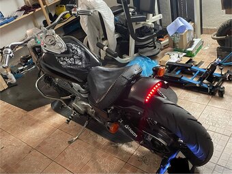 Honda vt 750 shadow - 10