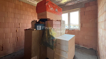 4 izbový rodinný dom, pozemok 600 m², Malý Lapáš, Nitra - 10