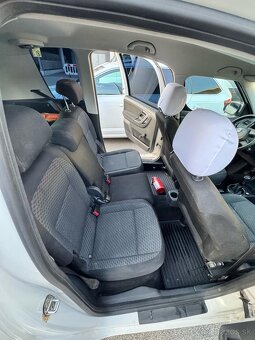 Škoda Roomste - 10