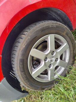 Ford miesta 1,3 i - 10