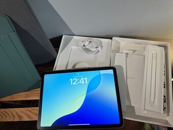 iPad Air 11” M2 128Gb (2024) + Apple Pencil Pro + Klávesnica - 10