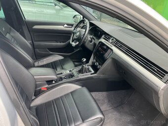 Volkswagen Passat Var. 2.0 TDI R-Line Highline 110kW - 10