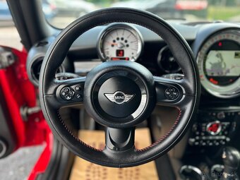 Mini Cooper 2.0 D Bi-xenón, 82kW, A6 - 10