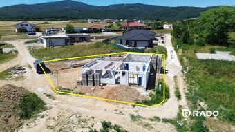 RADO | 5-izbový dom 162m2 + pozemok 604m2 | Trenčianske Jast - 10