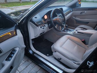 Mercedes - Benz E 200 CDI 100kw rok 12/2010 - 10