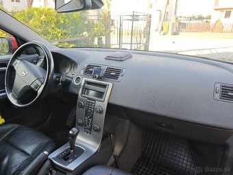 Volvo V50 - 10