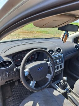 Ford focus kombi 1.6 lpg - 10