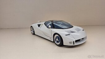 1:18 FORD GT90 - 10