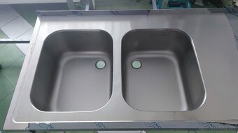 Umývacie gastro stoly, drezy a dvojdrezy s policou - 10