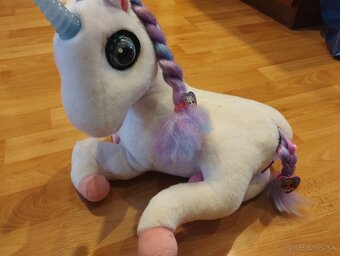 LUNA - rozpravkovy jednorozec - 10