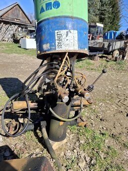 Nakladač unhz 500 ruka rameno - 10