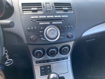 Mazda 3 1.6 MZ-CD 85kw DIESEL, Rok výroby 2011 - 10