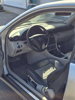 Mercedes Benz CL200d - 10