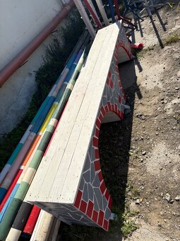 Predam skokovy material - 10