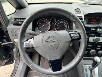 Opel Zafira - 10