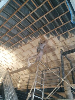 Striekaná izolácia -pur pena/ProfiPur.sk - 10