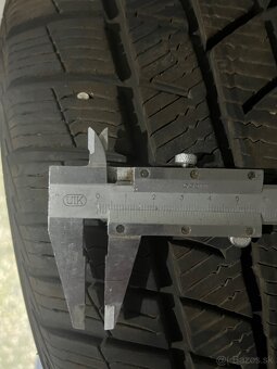 Zimné pneu 205-55-r17 - 10