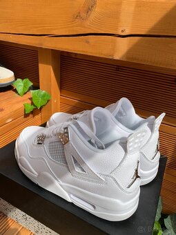 Jordan 4 Retro Pure Money - 10