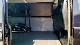 Volkswagen T5 Transporter 2,0 TDI-75 kw KR - 10