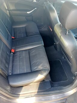 Ford Mondeo - 10