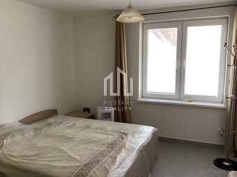 VÝHODNÁ CENA 4-izbový tehlový RD s krásnym pozemkom - 10