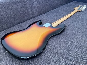 Fender Jazz bass Japan - 10