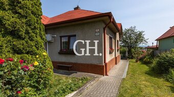 RODINNÝ DOM - PEREŠ - BYSTRICKÁ UL. - PRIESTRANNÝ A ŠIROKÝ P - 10