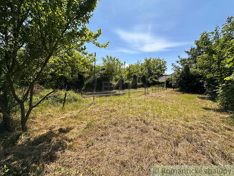 Vidiecky rodinný domček na priestrannom pozemku v obci Mar - 10