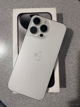 PREDÁM IPHONE 15 PRO MAX 256GB, White Titanium - 10