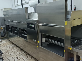 Tunelová umývačka riadu Zanussi RT 270 HD E - 10