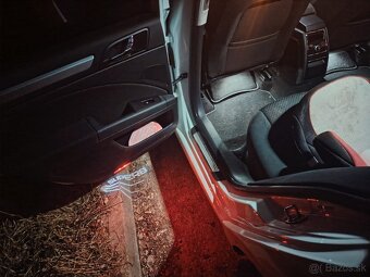 Superb 2 facelift combi2.0 TDi 125kw (150kw) - 10