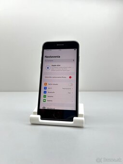 iPhone SE NOVÁ BATÉRIA 100% ZDRAVIE - 10