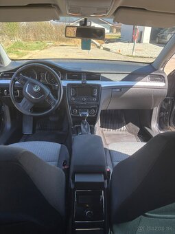 Škoda Superb 2012 combi - 10