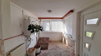 🏡 PRIESTRANNÝ RODINÝ DOM S VEĽKÝM POZEMKOM – VEĽKÉ OZOROVCE - 10