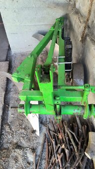 Predám traktor ISEKI tu160 - 10