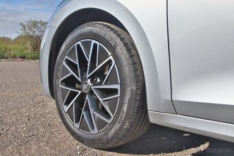 Škoda Octavia IV combi - 10