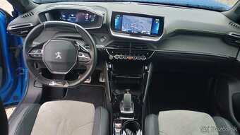 Peugeot 2008 e GT pack - 10